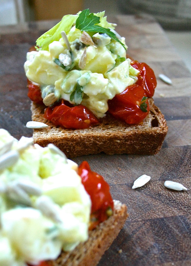 egg salad sandwich