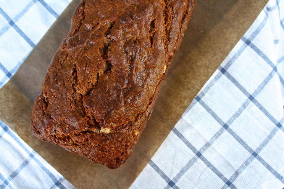 persimmon bread